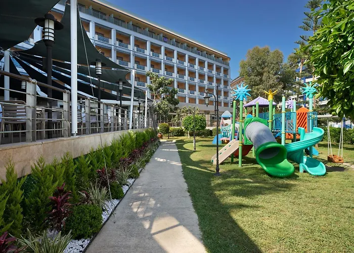 Grand Kaptan Resort 5*