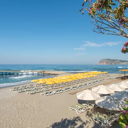 卡普坦超全包大酒店 5* 阿拉尼亚