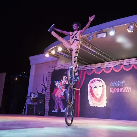 Grand Kaptan אתר נופש 5*