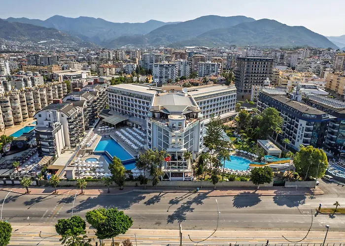 卡普坦超全包大酒店 度假村 阿拉尼亚