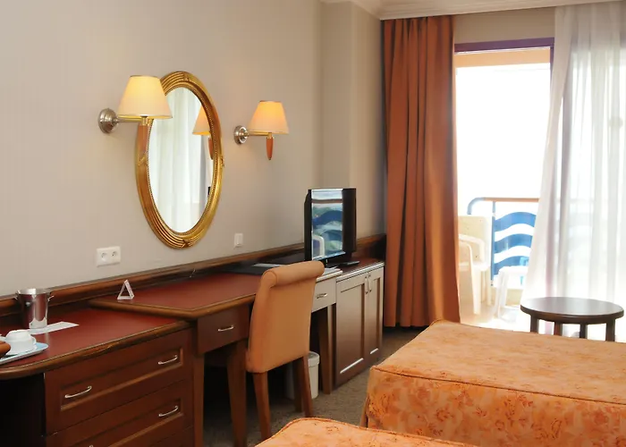 Grand Kaptan Аланія